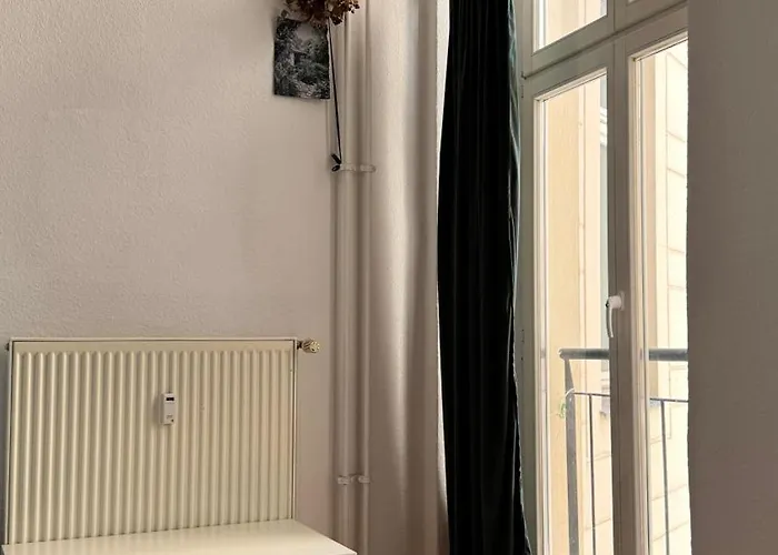 Simple Mitte Artist And Lgbtq Friendly *