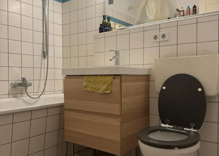 Simple Mitte Artist And Lgbtq Friendly 柏林